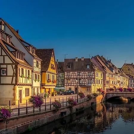 Vue Petite Venise-place To Be Old Town - Parking Daire