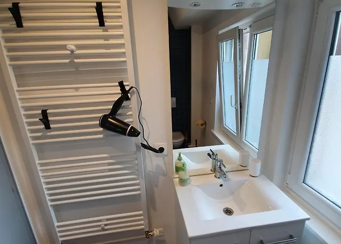 Vue Petite Venise-place To Be Old Town - Parking Appartement